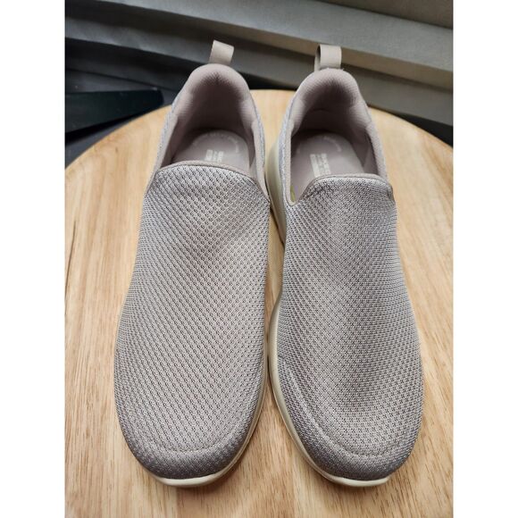 Skechers Performance Go Walk Max | Men's size 9 | Taupe Gen 5 - Picture 8 of 11